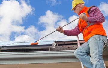 Cuil soft wash roof cleaning